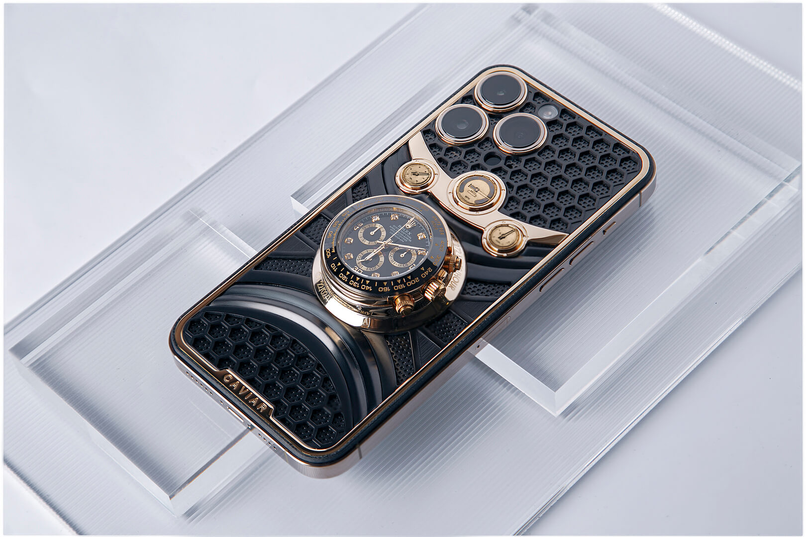 Caviar unveils the first iPhone 14 Pro with built-in Rolex Daytona