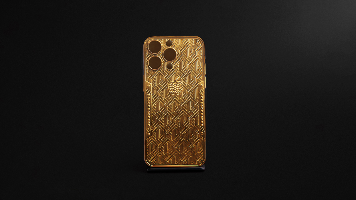 Caviar presented a chocolate iPhone 15 Pro Max